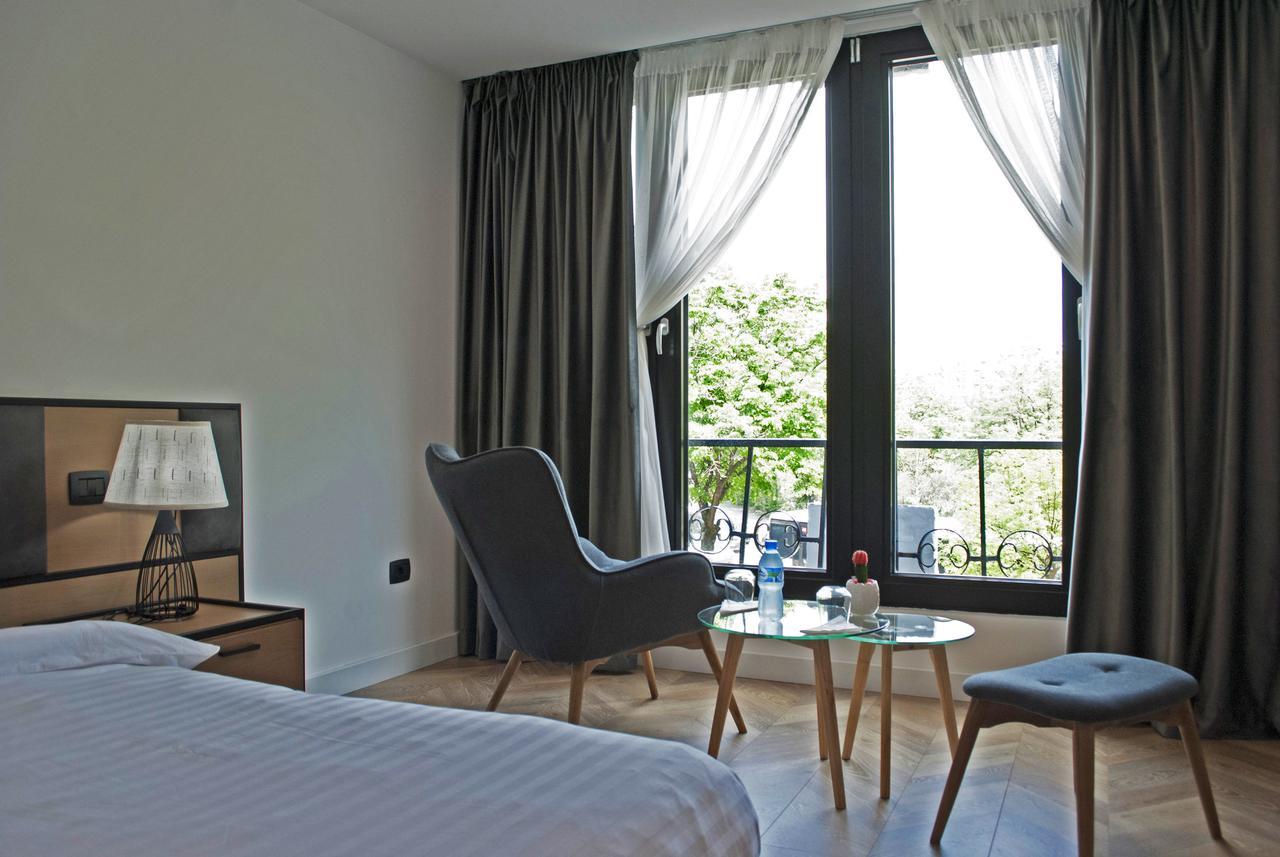 Prime Hotel Τίρανα Εξωτερικό φωτογραφία
