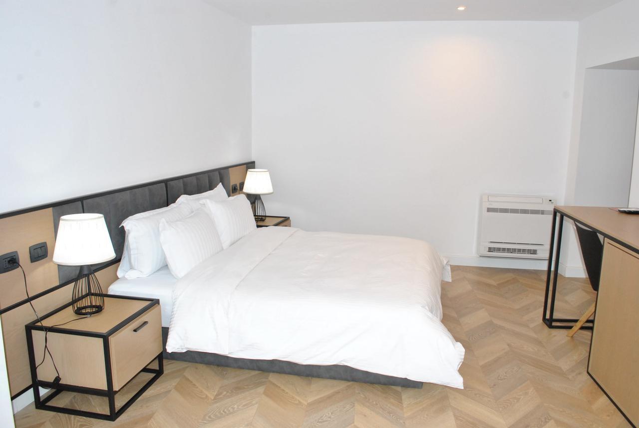 Prime Hotel Τίρανα Εξωτερικό φωτογραφία